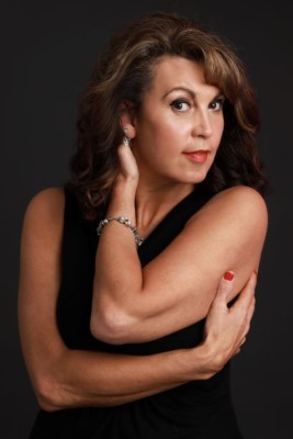 MATURE MODELS LONDON